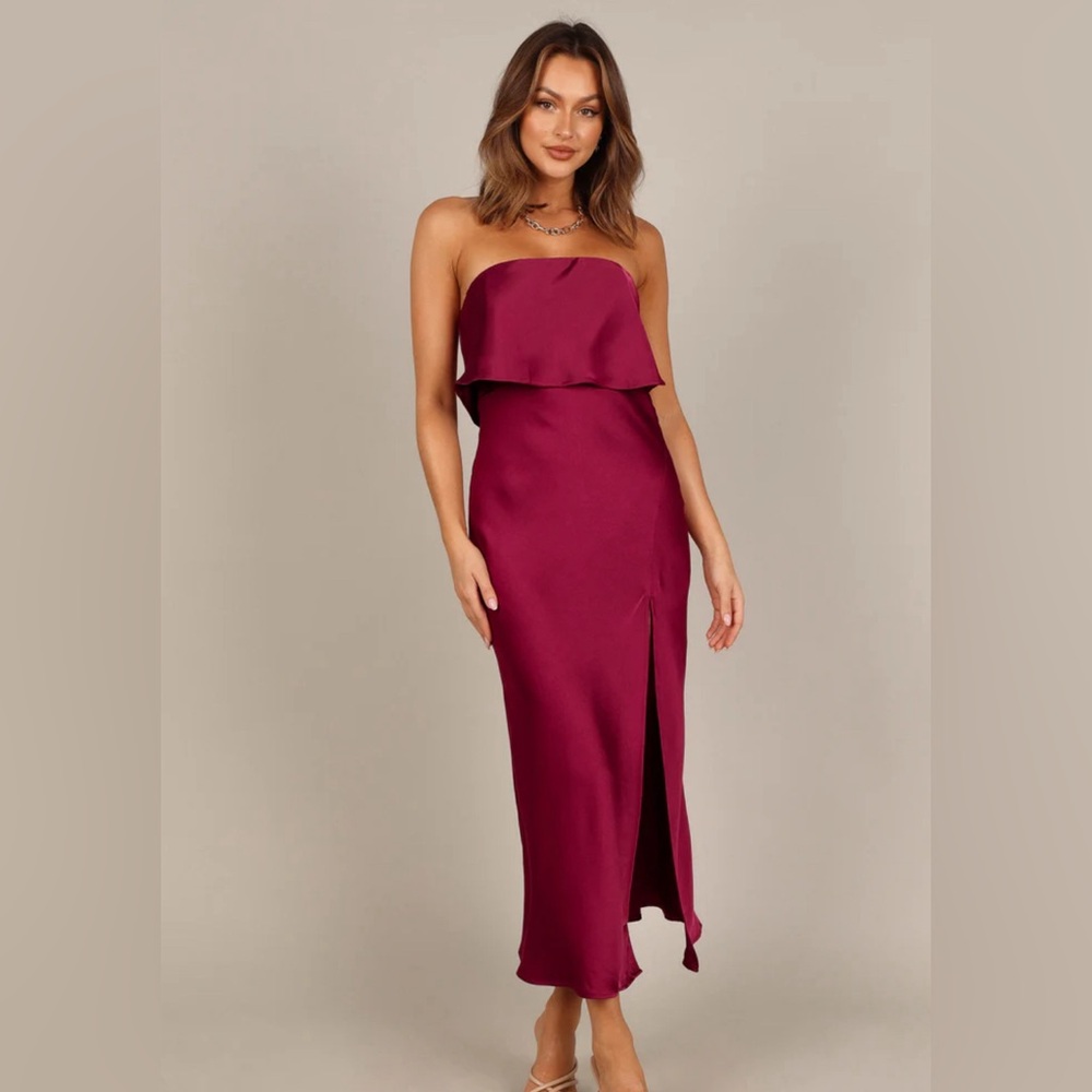 Vienna Strapless Midi Dress in Berry